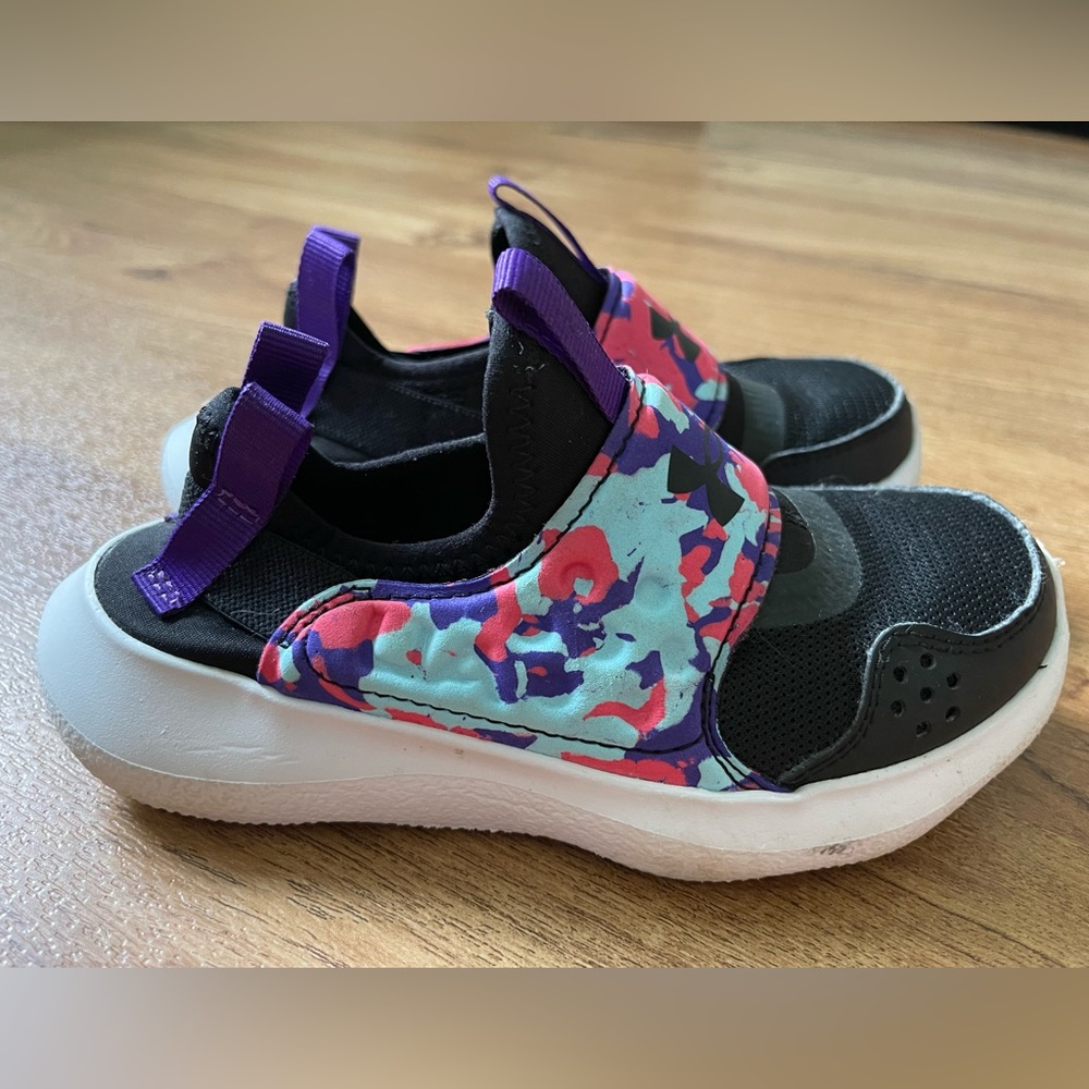 UNDER ARMOUR RUNPLAY CAMO SLIP ON KIDS SHOES - Picture 3 of 7